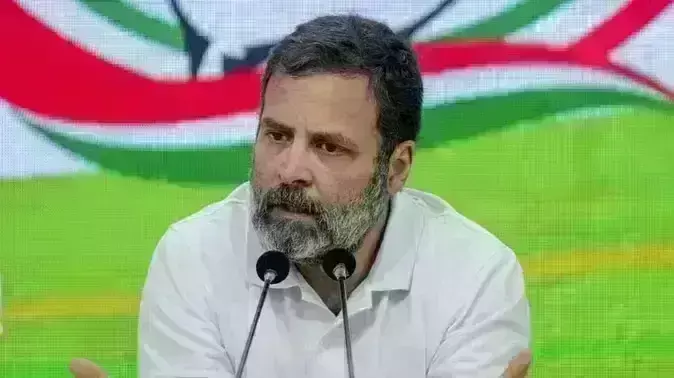 राहुल गांधी को लगा एक और झटका, लोकसभा से अयोग्य होने के बाद अब सरकारी बंगला खाली करने का नोटिस