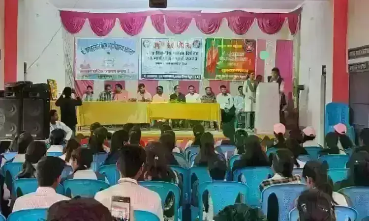 जेएनएम महाविद्यालय आमला की एन.एस.एस इकाई का सात दिवसीय शिविर का ग्राम खापा में समापन