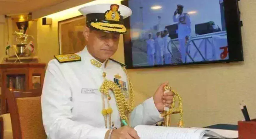 नेवी के नए वाइस चीफ बने संजय जसजीत सिंह, संभाला कार्यभार नेवी के नए वाइस चीफ बने संजय जसजीत सिंह, संभाला कार्यभार