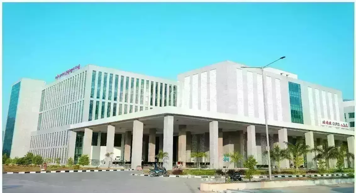 AIIMS मंगलागिरी के ओपीडी मरीजों की संख्या 10 लाख के पार, प्रधानमंत्री मोदी ने दी बधाई