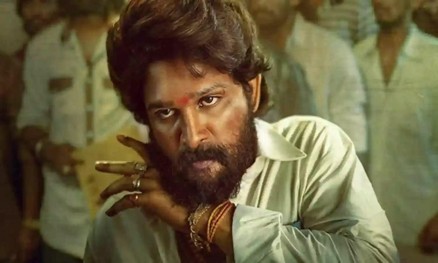 पुलिस ने शुरू की पुष्पा की तलाश, हर कोई पूछ रहा आखिर कहां गया? सामने आया पहला वीडियो पुलिस ने शुरू की पुष्पा की तलाश, हर कोई पूछ रहा आखिर कहां गया? सामने आया पहला वीडियो