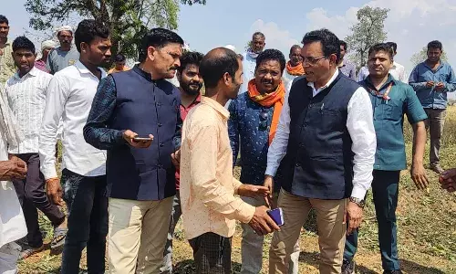 विधायक पंडाग्रे ने सुना ओला पीड़ित किसानों का दर्द, अधिकारियो को दिए निर्देश