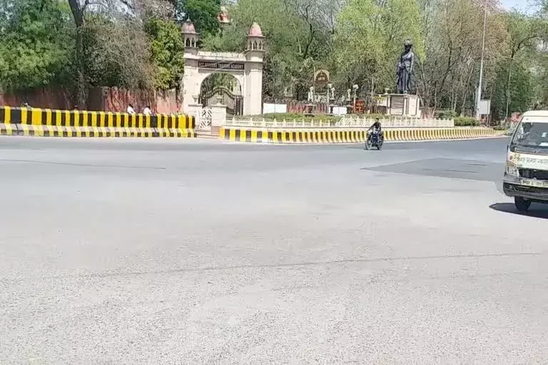 सबसे गर्म रहा गुरुवार, पारा 40 डिग्री के पार, आज 42 डिग्री तक जा सकता है पारा