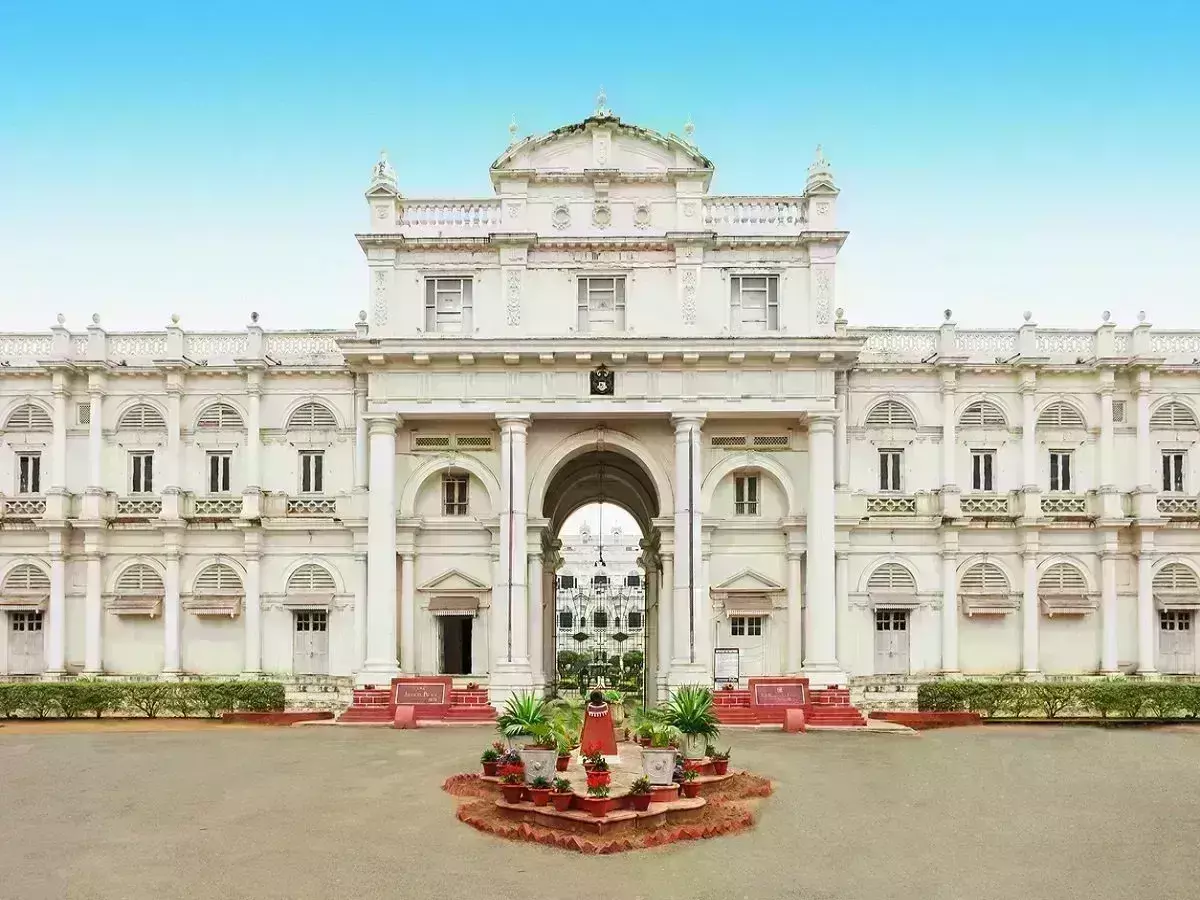 ग्वालियर में बढ़ी कोरोना की रफ्तार, ज्योतिरादित्य सिंधिया के आगमन से पहले महल के दो कर्मचारी संक्रमित मिले