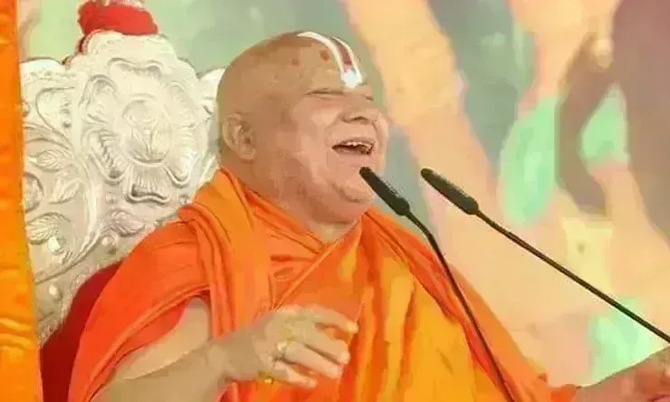 स्वदेश से चर्चा में स्वामी रामभद्राचार्य ने कहा- समरसता मन में अपनाएं अगला दशक भारत का होगा