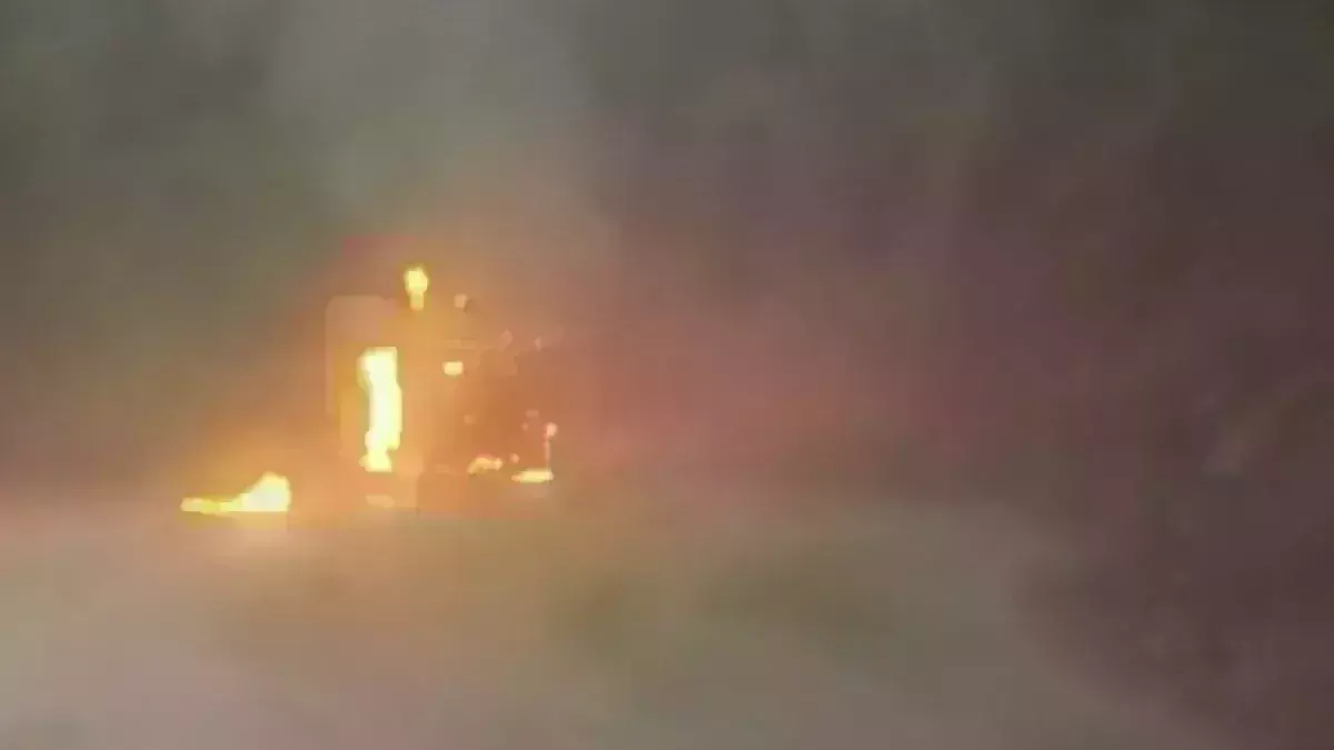 जम्मू-कश्मीर में सेना की गाड़ी में लगी आग, 4 जवान शहीद