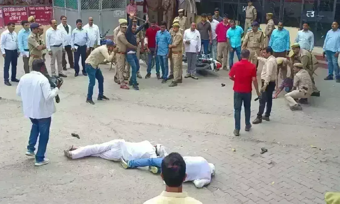 STF ने दोहराया अतीक और अशरफ की हत्या का सीन, FSLऔर SIT की टीमें भी रहीं मौजूद