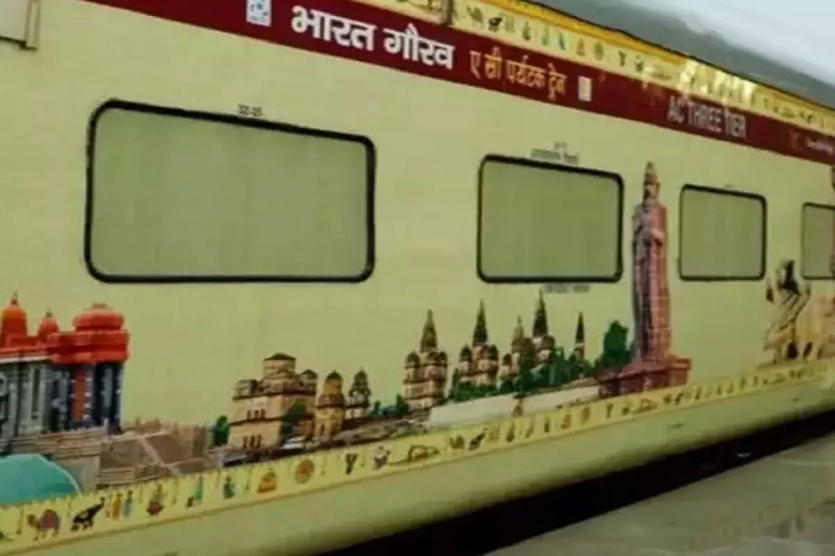 30 को चलेगी पहली भारत गौरव ट्रेन, फाइव स्टार होटल जैसी मिलेंगी सुविधाएं