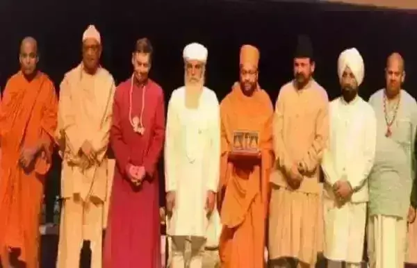 प्रधानमंत्री मोदी की तारीफ में पाकिस्तान के मुस्लिम नेताओं ने पढ़े कसीदे, कहा- उनके पास करिश्मा...