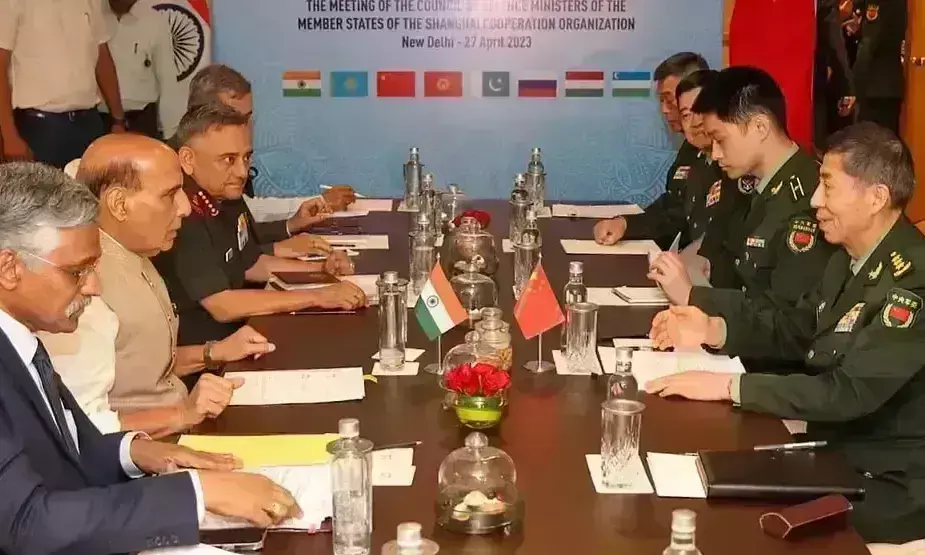 राजनाथ सिंह ने चीन के रक्षा मंत्री से नहीं मिलाया हाथ, LAC के मुद्दे पर दिया दो टूक जवाब