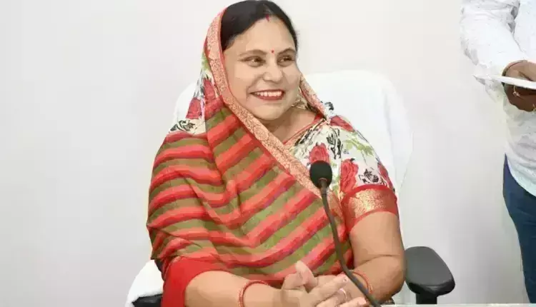 किसी वार्ड में पानी की समस्या नहीं आनी चाहिए, ठेकेदार अगर मोटरों का संधारण नहीं कर रहे तो कार्रवाई करें किसी वार्ड में पानी की समस्या नहीं आनी चाहिए, ठेकेदार अगर मोटरों का संधारण नहीं कर रहे तो कार्रवाई करें