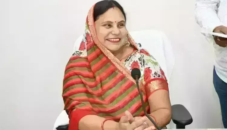 किसी वार्ड में पानी की समस्या नहीं आनी चाहिए, ठेकेदार अगर मोटरों का संधारण नहीं कर रहे तो कार्रवाई करें