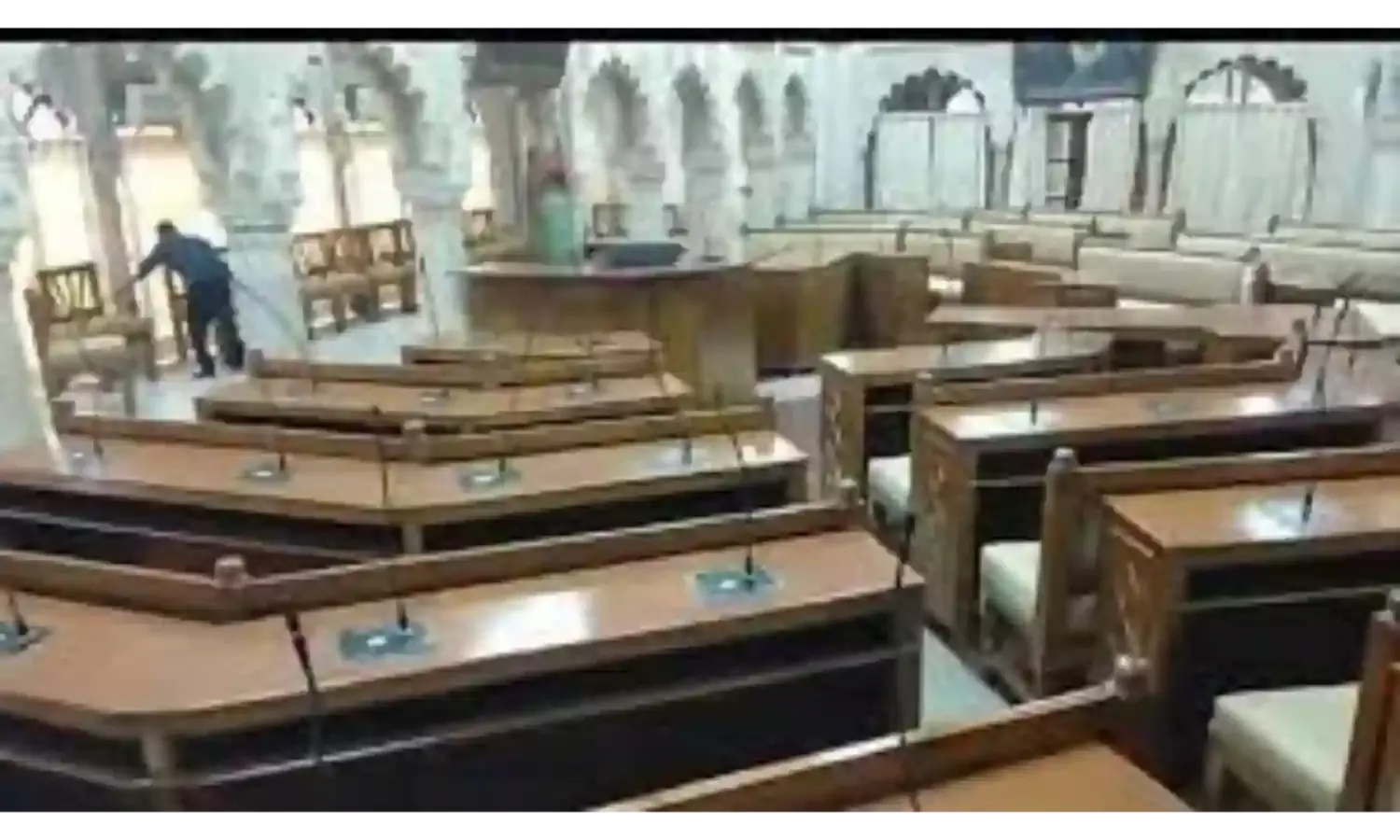 नेता प्रतिपक्ष बोले मुझसे बिना पूछ कहीं गए तो मैं आपके साथ नहीं आउंगा नेता प्रतिपक्ष बोले मुझसे बिना पूछ कहीं गए तो मैं आपके साथ नहीं आउंगा