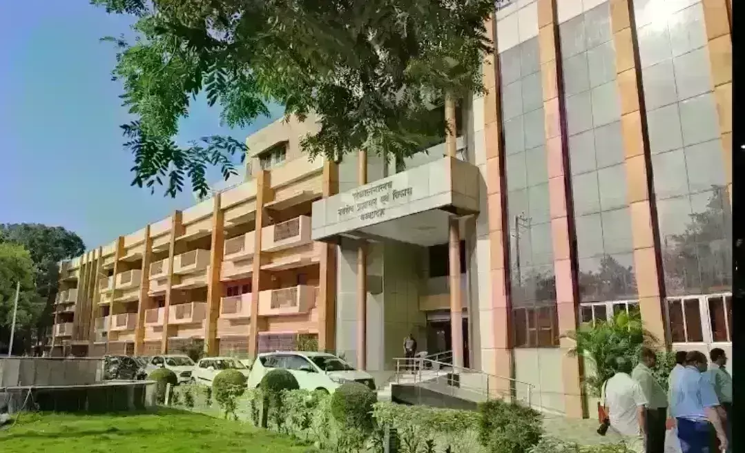 हाईकोर्ट ने जताई नगरीय प्रशासन विभाग में श्रमिकों के नियमितिकरण में धांधली की आशंका