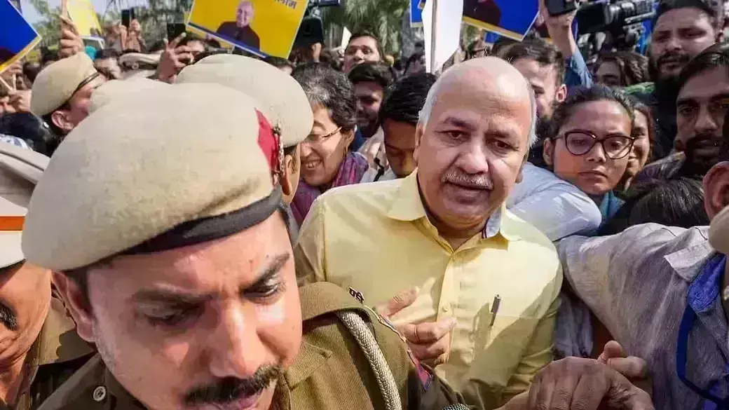 मनीष सिसोदिया की जमानत पर हाईकोर्ट ने सुरक्षित रखा फैसला, पत्नी से बात करने की दी इजाजत