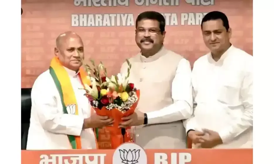 भाजपा में शामिल हुए पूर्व केन्द्रीय मंत्री आरसीपी सिंह