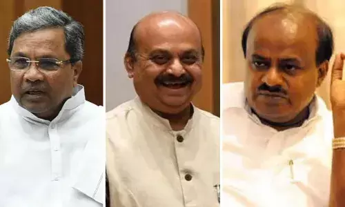 कर्नाटक में कांग्रेस स्पष्ट बहुमत की ओर, 137 सीटों पर आगे, भाजपा-जेडीएस पिछड़े