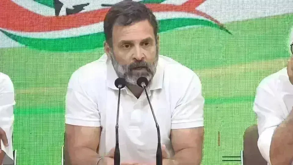 राहुल गांधी को अमित शाह पर टिप्पणी पड़ सकती है भारी, मानहानि केस में सुनवाई पूरी राहुल गांधी को अमित शाह पर टिप्पणी पड़ सकती है भारी, मानहानि केस में सुनवाई पूरी