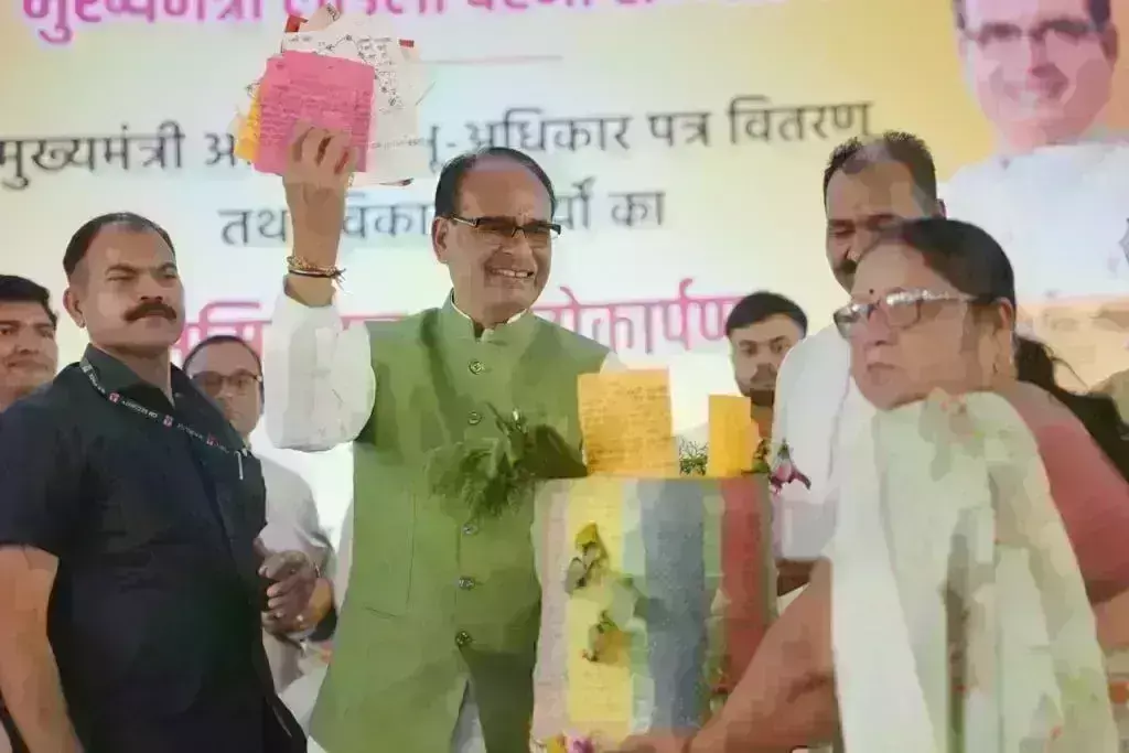 मुख्यमंत्री शिवराज ने पृथ्वीपुर को दी सौगात, 392 करोड़ के विकास कार्यों का किया लोकार्पण