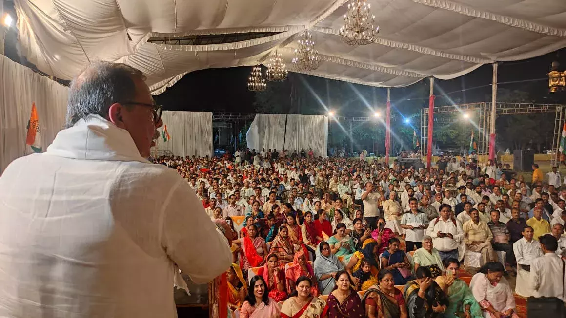 राहुल भैया को चेहरा दिखाने दावेदारों का लगा रहा जमावड़ा