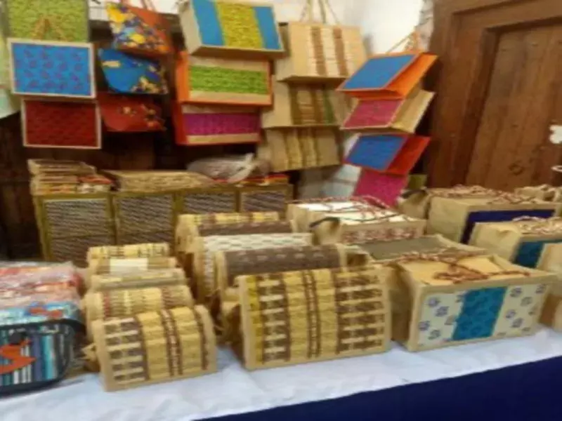 एक स्टेशन-एक उत्पाद, ट्रेनों का सिर्फ दो मिनट का ठहराव, यात्री कैसे खरीदें शहरों के उत्पाद