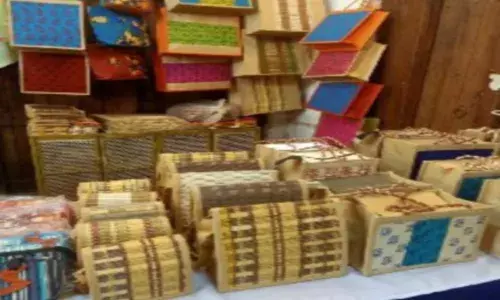 एक स्टेशन-एक उत्पाद, ट्रेनों का सिर्फ दो मिनट का ठहराव, यात्री कैसे खरीदें शहरों के उत्पाद