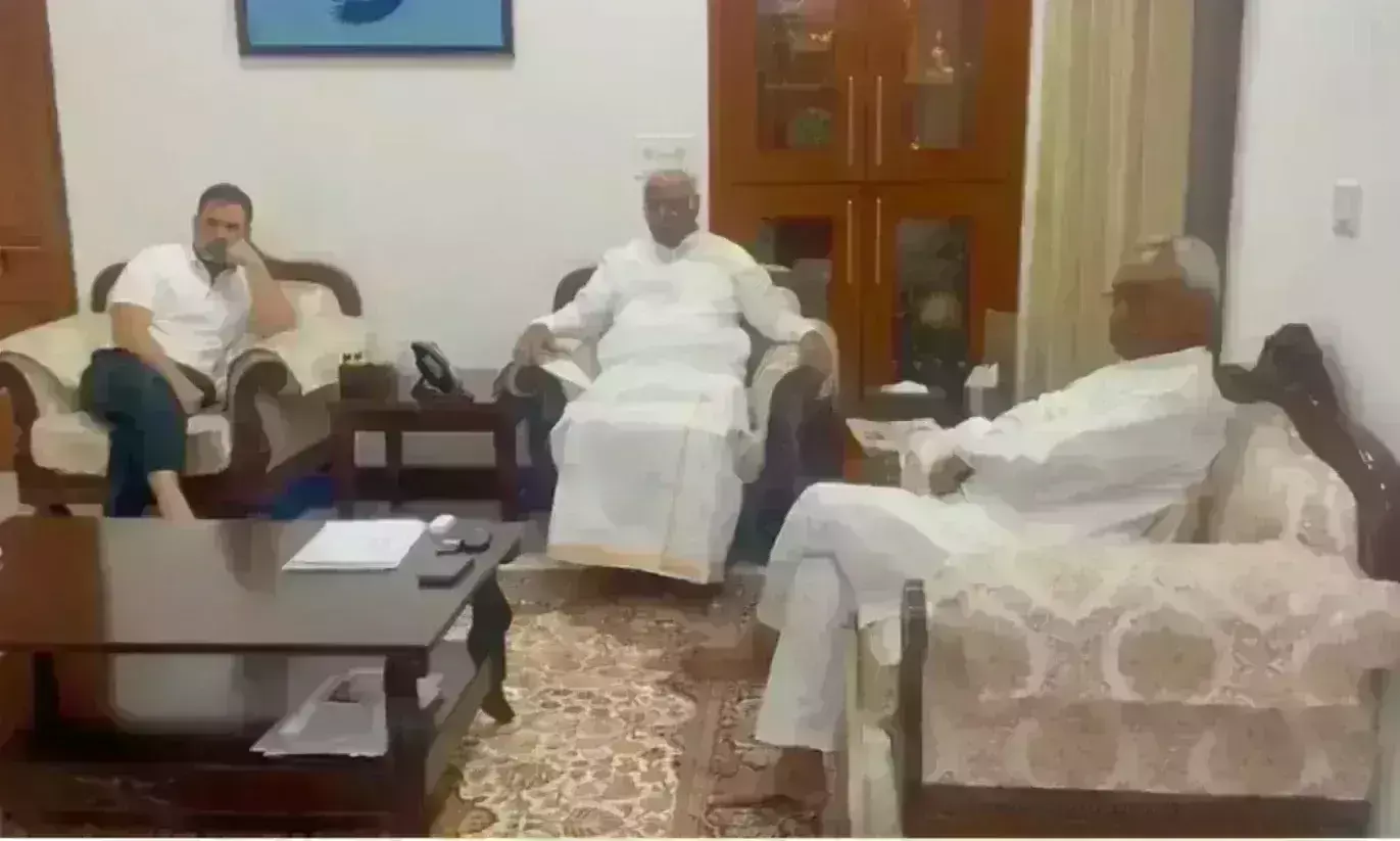 विपक्ष को एकजुट करने में जुटे नीतीश कुमार, दिल्ली में मल्लिकार्जुन खड़गे से की मुलाकात