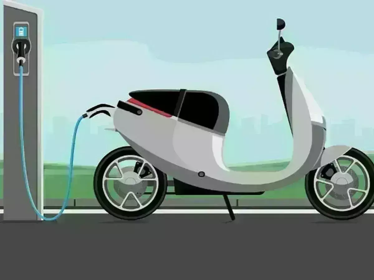 1 जून से इलेक्ट्रिक दो पहिया वाहन खरीदना हो जायेगा महंगा, सरकार ने FAME सब्सिडी में की कटौती