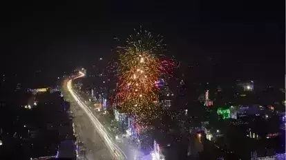 US में दीपावली पर मिलेगी सरकारी छुट्टी, न्यूयॉर्क विधानसभा में प्रस्ताव पेश