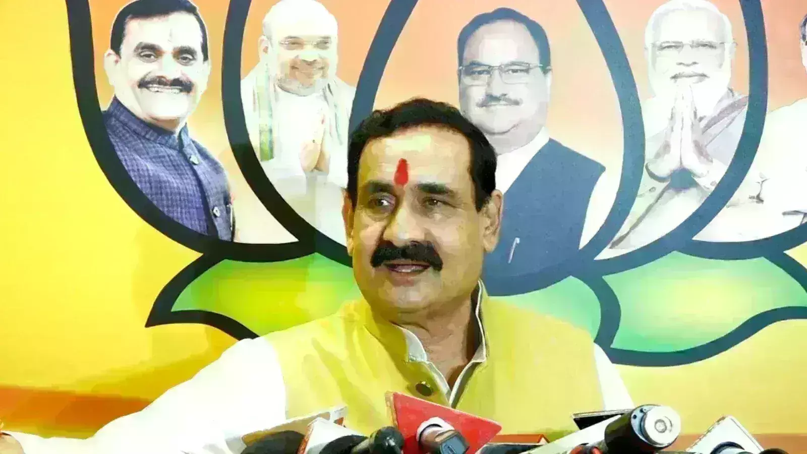 इंदौर में भगवा पोस्टर लगाने वालों की होगी तलाश, गृहमंत्री ने कहा- अशांति फैलाने वालों को बख्शा नहीं जाएगा