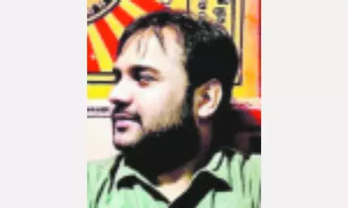 जीवंत लोकतंत्र पर कुठाराघात कर रहा विपक्ष