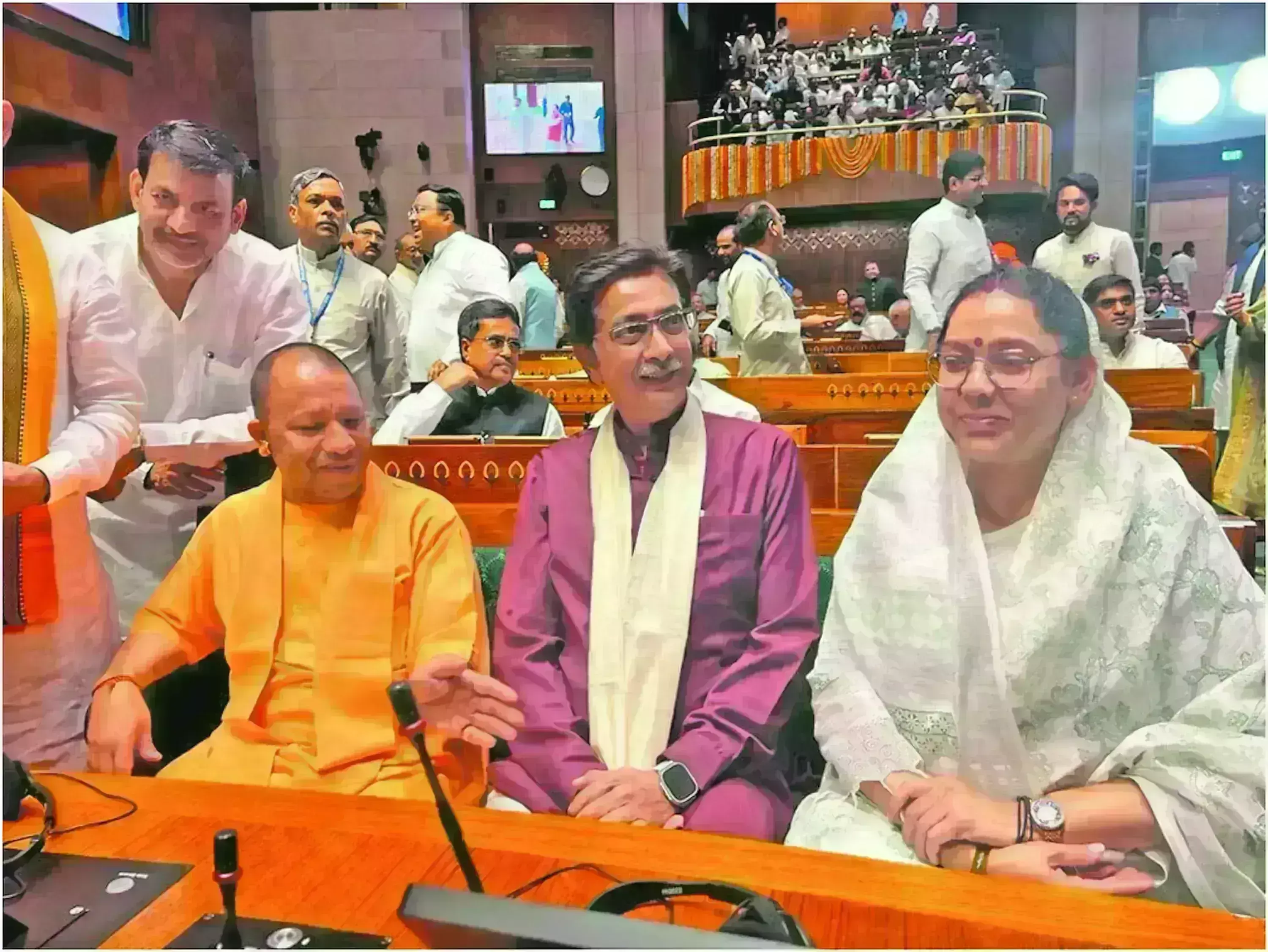 नए संसद भवन के शुभारंभ समारोह में शामिल हुए झांसी-ललितपुर सांसद अनुराग शर्मा