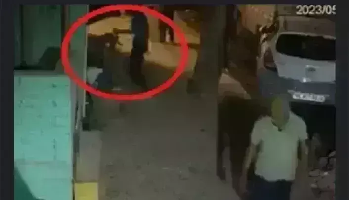 दिल्ली में दिल दहलाने वाली दरिंदगी आई सामने, साहिल ने साक्षी को मारे 30 चाकू, पत्थर से सिर कुचला