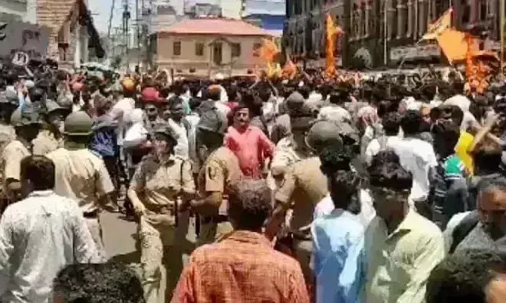 कोल्हापुर में औरंगजेब की पोस्ट को लेकर छिड़ा विवाद, हिंदू संगठनों ने किया प्रदर्शन