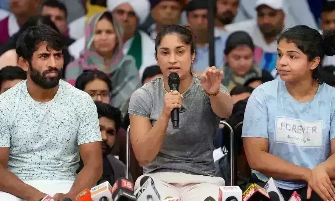 Wrestler Protest : पहलवानों पर हेट स्पीच के तहत केस दर्ज करने की मांग, दिल्ली पुलिस ने कोर्ट में दिया जवाब