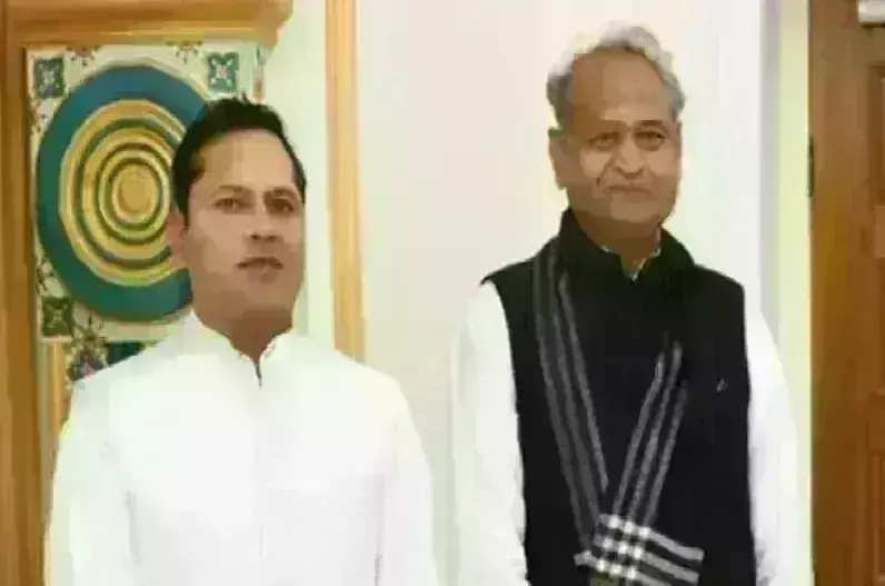 अशोक गहलोत और उनके बेटे पर लगे भ्रष्टाचार के आरोप, भाजपा सांसद ने ED में दर्ज कराई शिकायत