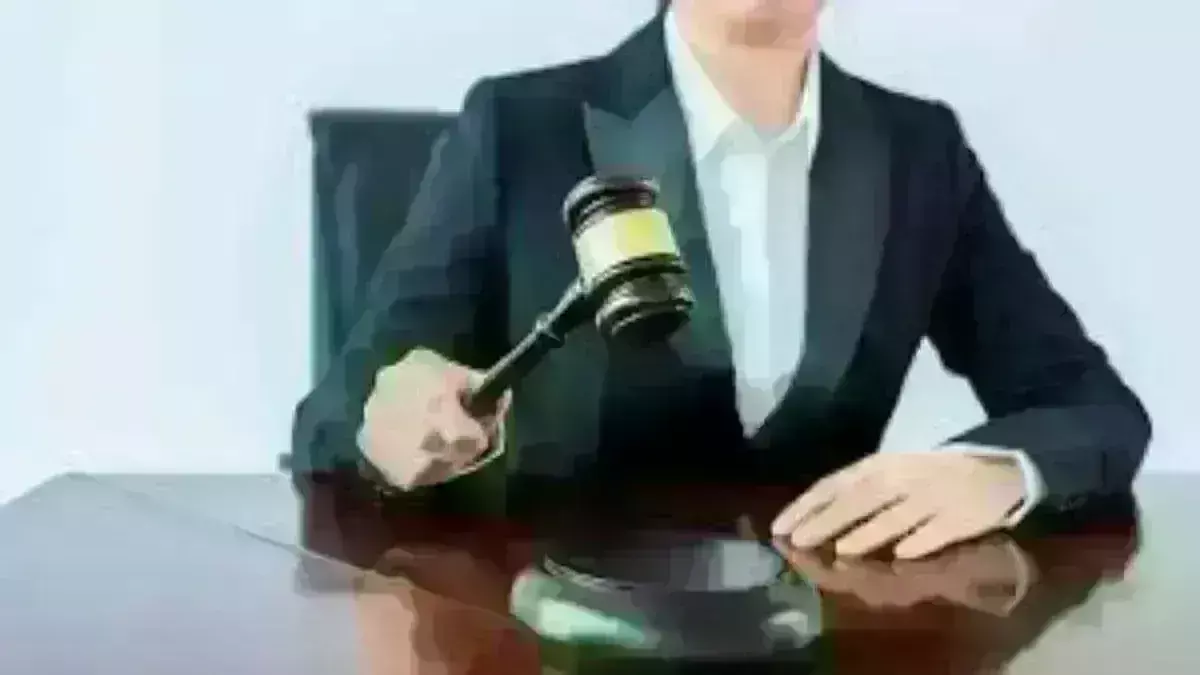 हाईकोर्ट की सिफारिश पर मप्र में बड़ी कार्रवाई, सरिता चौधरी सहित 6 महिला न्यायाधीश सेवा से बर्खास्त