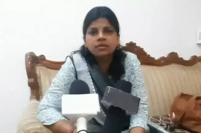 राज्य बाल आयोग की सदस्य डॉ. निवेदिता शर्मा राज्य बाल आयोग की सदस्य डॉ. निवेदिता शर्मा