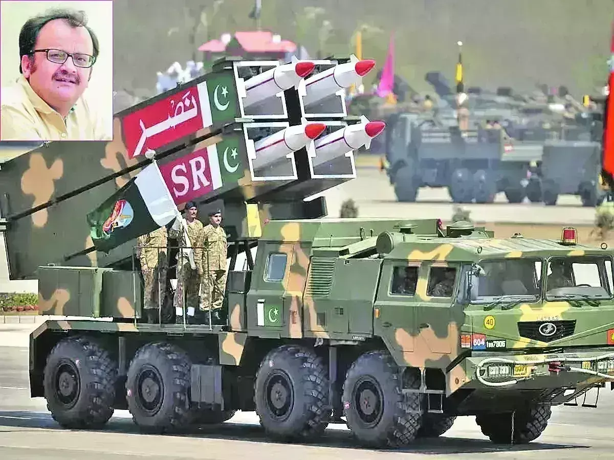 भूखा मरेगा, पर पाकिस्तान रक्षा बजट बढ़ाएगा भूखा मरेगा, पर पाकिस्तान रक्षा बजट बढ़ाएगा