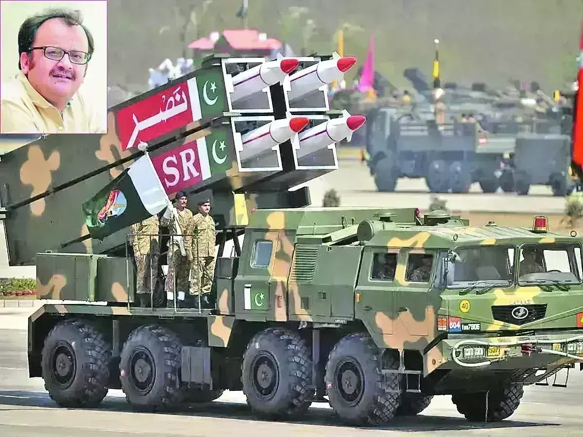 भूखा मरेगा, पर पाकिस्तान रक्षा बजट बढ़ाएगा