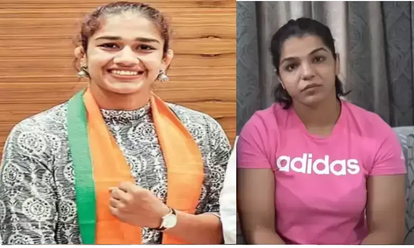 Wrestler Protest : पहलवानों के बीच ट्विटर पर छिड़ा दंगल, बबीता फोगाट ने साक्षी मलिक पर किया पलटवार Wrestler Protest : पहलवानों के बीच ट्विटर पर छिड़ा दंगल, बबीता फोगाट ने साक्षी मलिक पर किया पलटवार