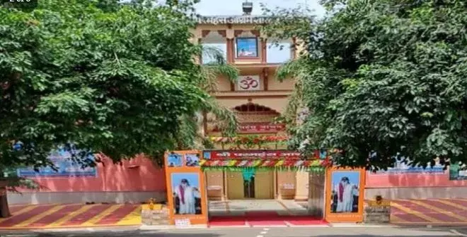 मिर्जापुर आश्रम में मिला साध्वी का शव, हत्या की आशंका