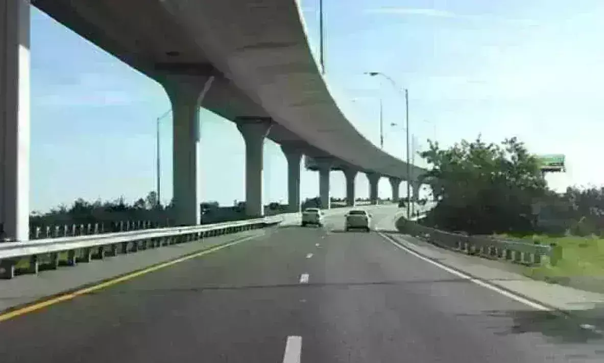 ग्वालियर में एलिवेटेड रोड के लिए खड़े हुए पिलर, अब बारिश बनेगी बाधा