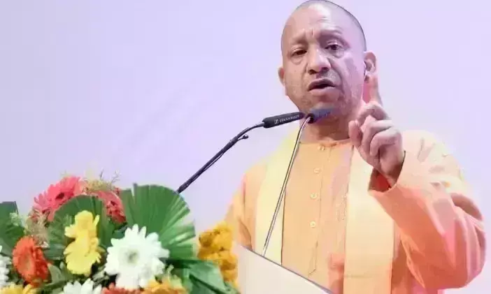 योगी आदित्यनाथ ने विपक्ष पर साधा निशाना, कहा - कांग्रेस अन्य दलों के साथ मिलकर देश के खिलाफ षडयंत्र रच रही
