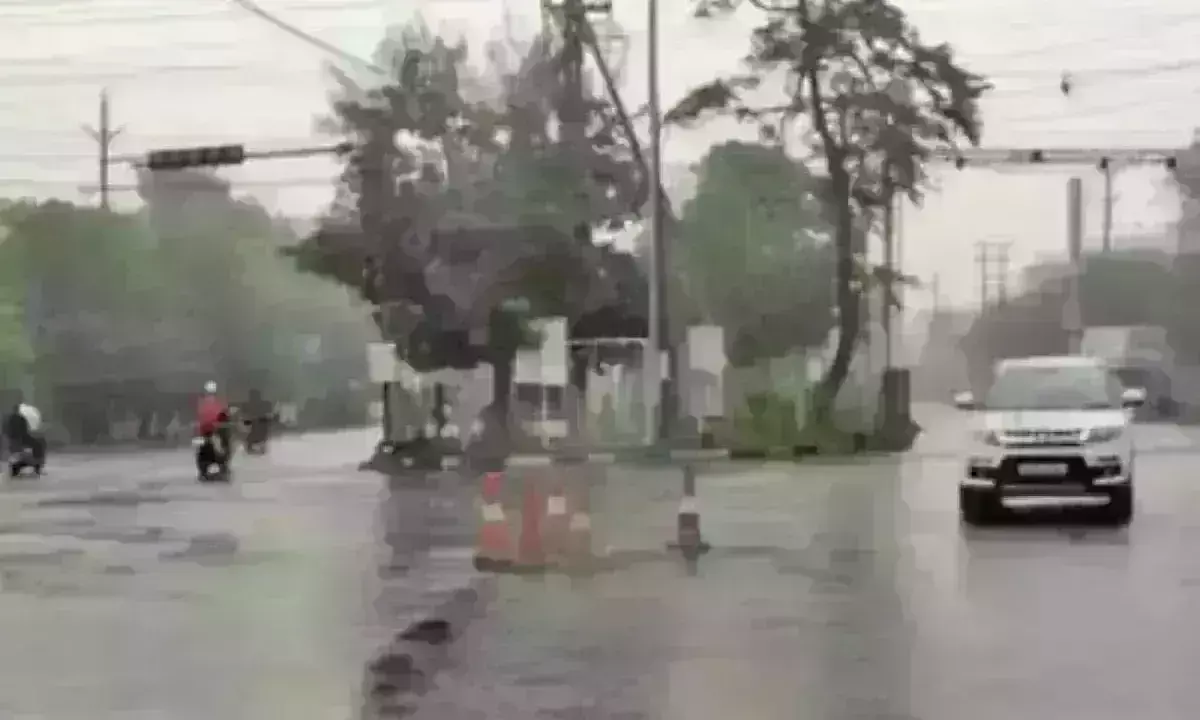 मप्र में शुरू हुआ बारिश का दौर, अगले तीन दिन ग्वालियर, भोपाल, जबलपुर में तेज बारिश की संभावना मप्र में शुरू हुआ बारिश का दौर, अगले तीन दिन ग्वालियर, भोपाल, जबलपुर में तेज बारिश की संभावना