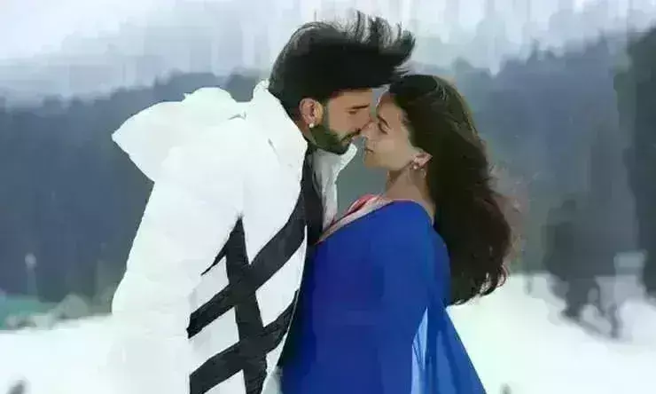 फिल्म रॉकी और रानी की प्रेम कहानी का पहला सॉन्ग  तुम क्या मिले रिलीज, आलिया के डांस ने खींचा ध्यान