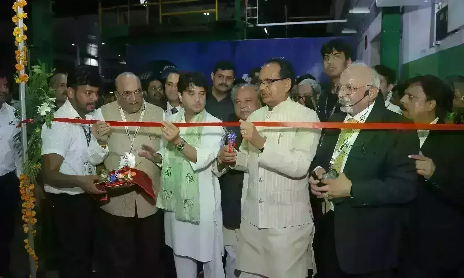 मुख्यमंत्री शिवराज सिंह ने किया जेके टायर प्लांट के विस्तार का उद्घाटन, कहा - गर्व की बात बानमोर का टायर विदेश तक जा रहा मुख्यमंत्री शिवराज सिंह ने किया जेके टायर प्लांट के विस्तार का उद्घाटन, कहा - गर्व की बात बानमोर का टायर विदेश तक जा रहा