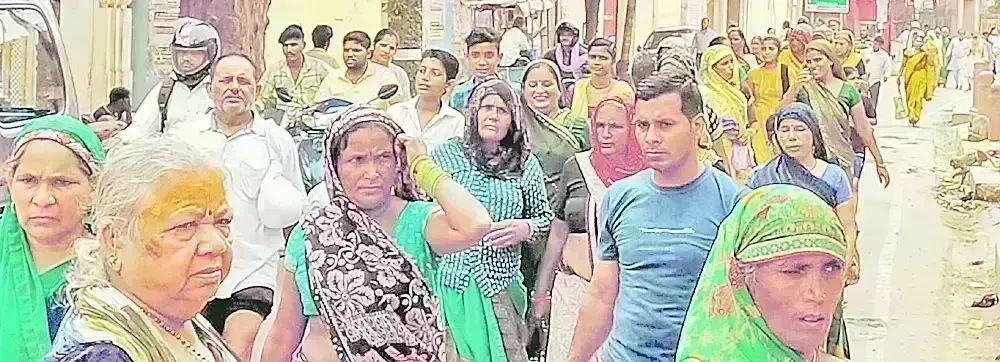 देवशयनी एकादशी पर परिक्रमा कर पुण्य कमाने को उमड़ा भक्तों का सैलाब