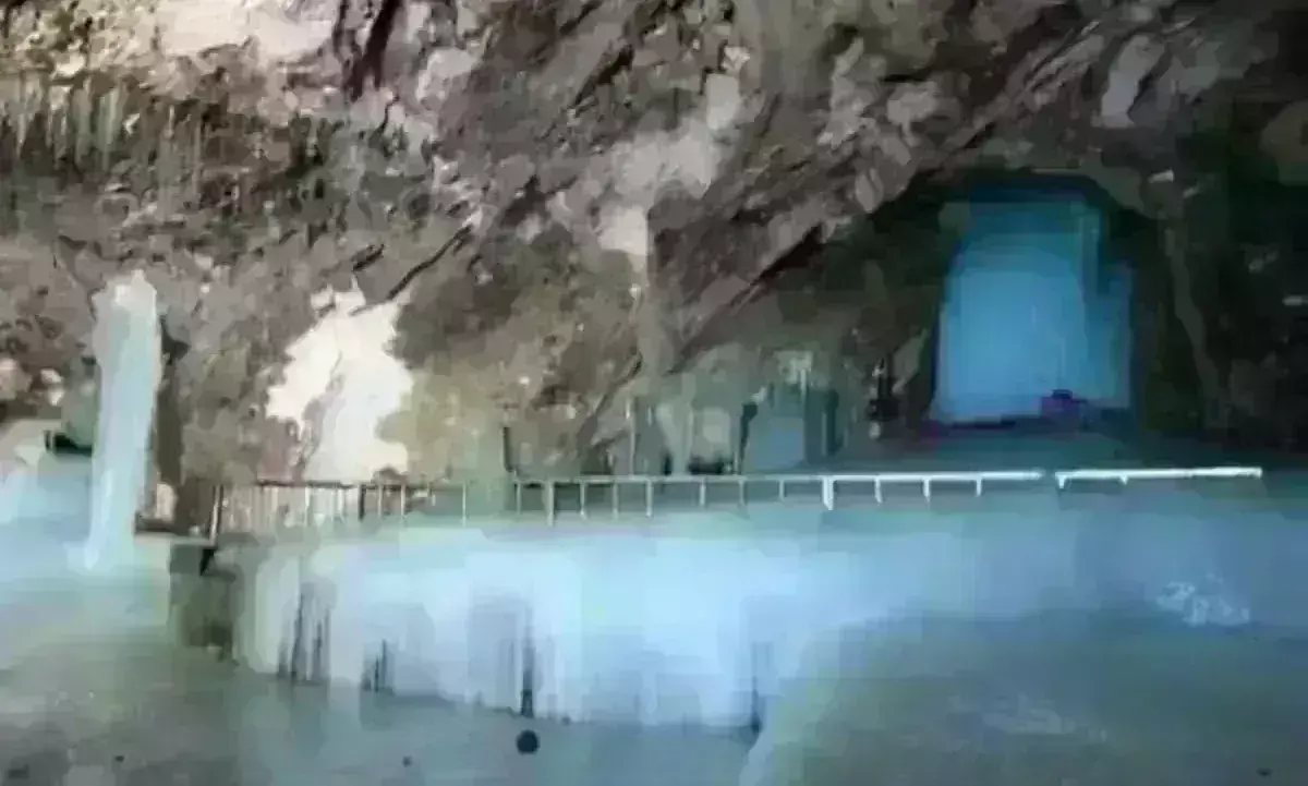 मंदिर में आरती के साथ शुरू हुई अमरनाथ यात्रा, बालटाल-पहलगाम से पहला जत्था रवाना