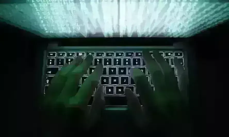 Data Protection Bill आने से बढ़ जाएगी ऑनलाइन प्लेटफॉर्म्स की जवाबदेही, जानिए डाटा चोरी होने पर क्या होगी कार्रवाई ? Data Protection Bill आने से बढ़ जाएगी ऑनलाइन प्लेटफॉर्म्स की जवाबदेही, जानिए डाटा चोरी होने पर क्या होगी कार्रवाई ?